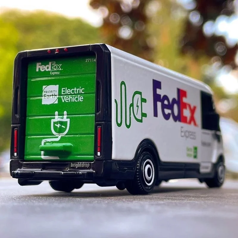 علبة الثقاب سيارة 1/64 منصات العمل ألعاب أطفال للبنين كوتشي دييكاست المعادن JCY27 بيرس فيديكس اكسبرس السيد جرينز N3242 هدايا عيد الميلاد #5