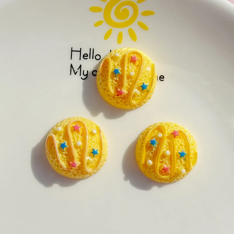 5 piezas de accesorios de resina con diseño de queso de dibujos animados, ideales para manualidades DIY, como decoración para fundas de teléfono, pegamento cremoso, cubiertas protectoras y horquillas para el cabello.