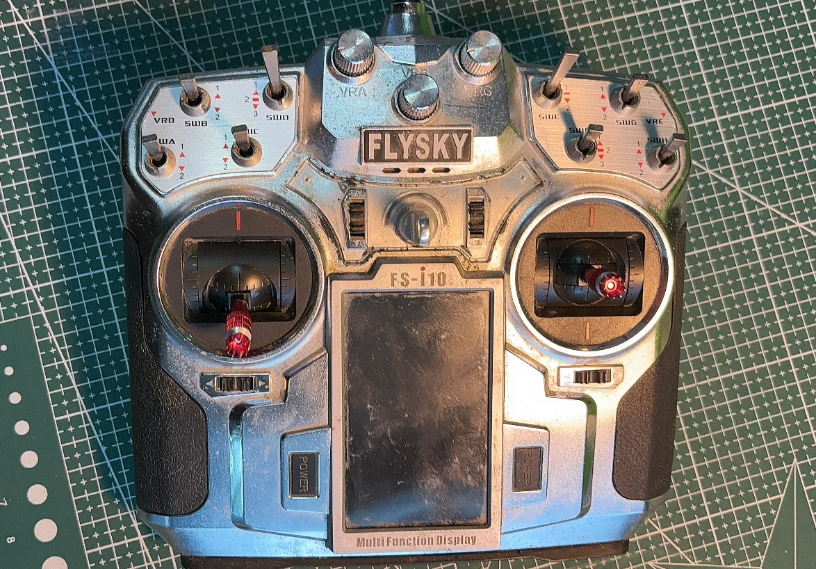 80% new FlySky FS-i10 I10 2.4g Digital Proportional 10Channel Transmitter With FS-IA10B Receiver System 3.55\