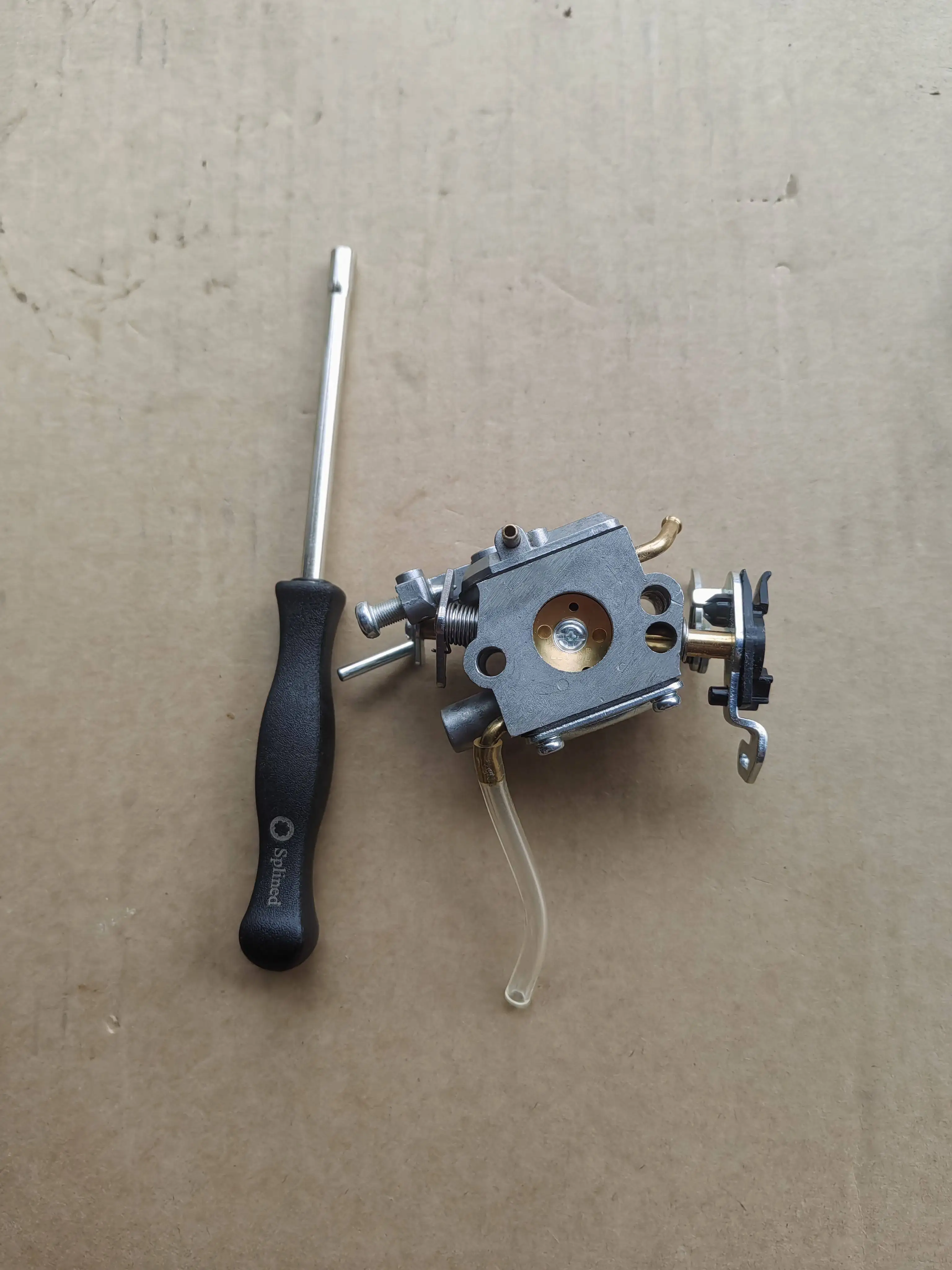 For Husqvarnas 130 Chainsaw Carburetor, Send A Carburetor Adjustment Tool