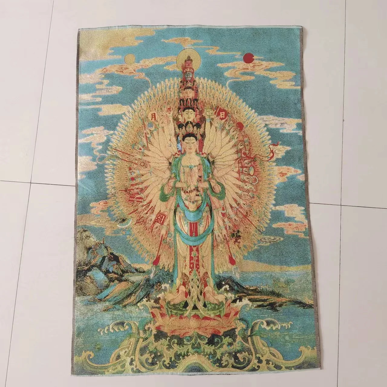 China Tibetan Silk Inwrought Thangka Tangka Mural Thousand Hand Guan Yin Kwan-yin Buddha Statue