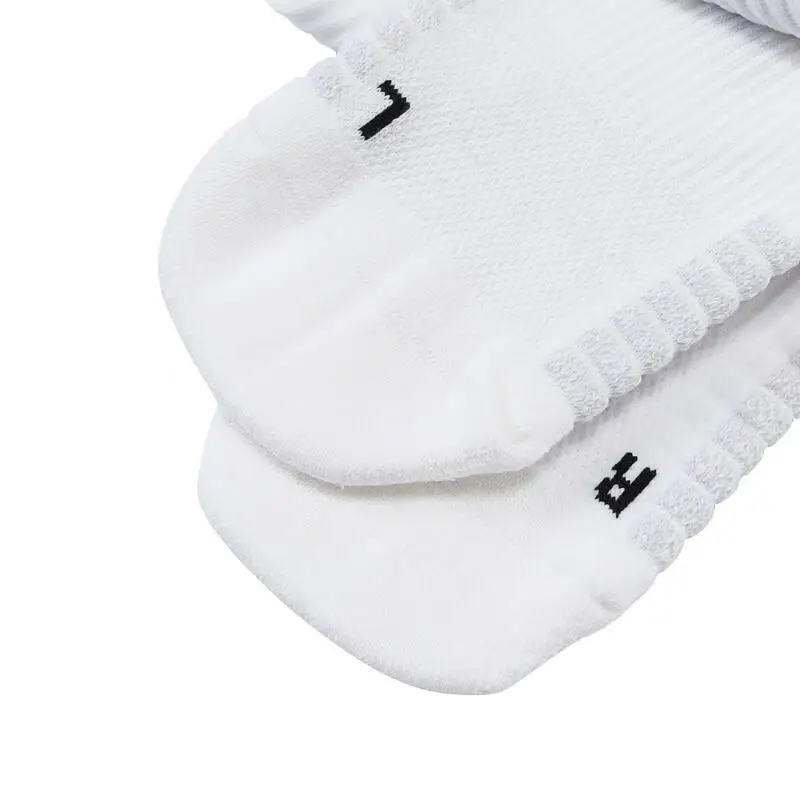 جوارب كرة السلة Adidas SLCT SOCK قطعة واحدة باللون الأبيض، مبطنة، غير قابلة للانزلاق للرياضة للجنسين