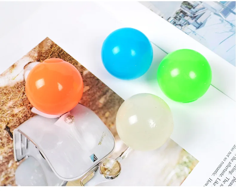 3/6Pcs Sticky Wall Balls Ceiling Balls Stress Relief Luminous Fun Decompression Sticky Ball Anxiety Relief Glowing Ceiling Balls