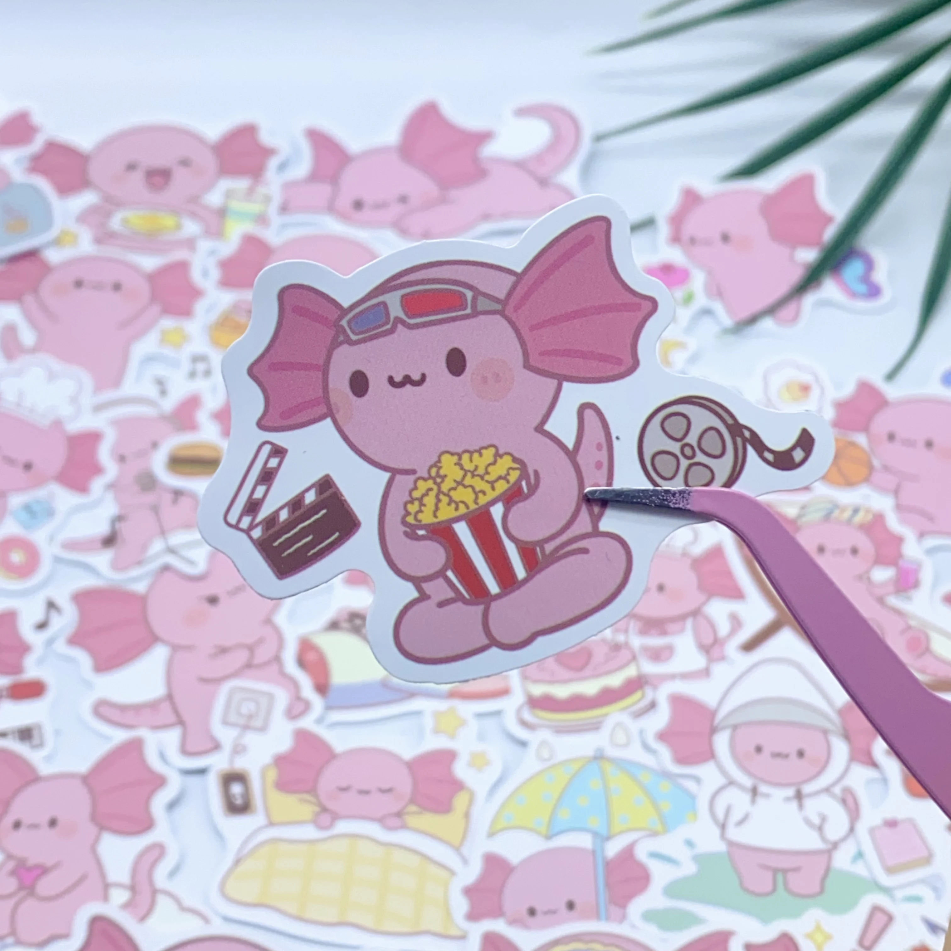 50 Uds salamandra dibujos animados colorido pegatina impermeable para ordenador portátil equipaje coche nevera DIY calcomanías de vinilo