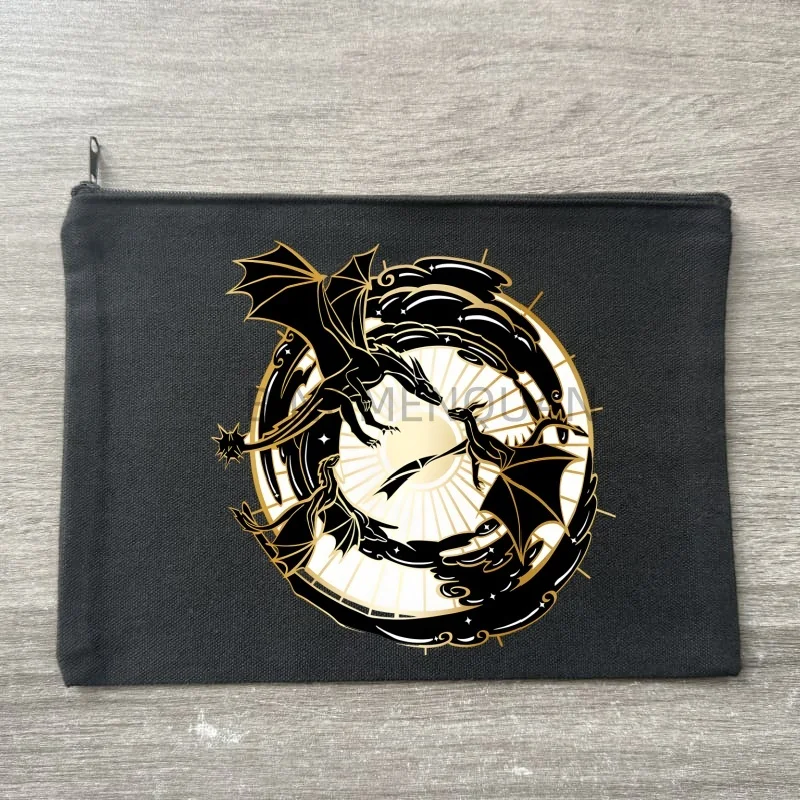 

Fourth Wing Basgiath War Dragon Fashion Makeup Bag Travel Storage Bag Canvas Printed Letter Zero Wallet Holiday