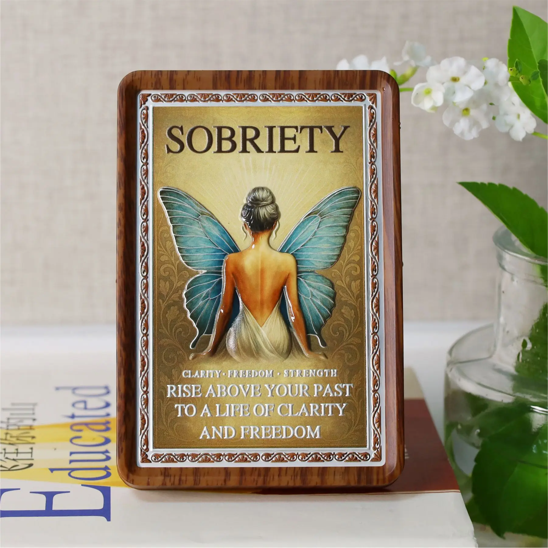 Butterfly Metal Handicraft Ornaments Sobriety Clarity Freedom Strength Souvenir Badge