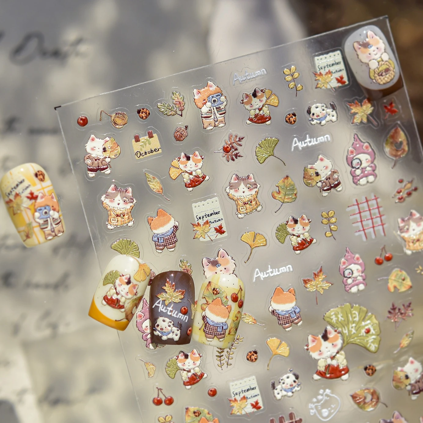 สติกเกอร์ตกแต่งเล็บลายใบแปะก๊วยใบเมเปิ้ลหน่อไม้สนน่ารักแมวน้อยเต่าทองผลเชอร์รี่ฤดูใบไม้ร่วงสุนัขลายใบไม้ร่วงสำหรับทำเล็บ