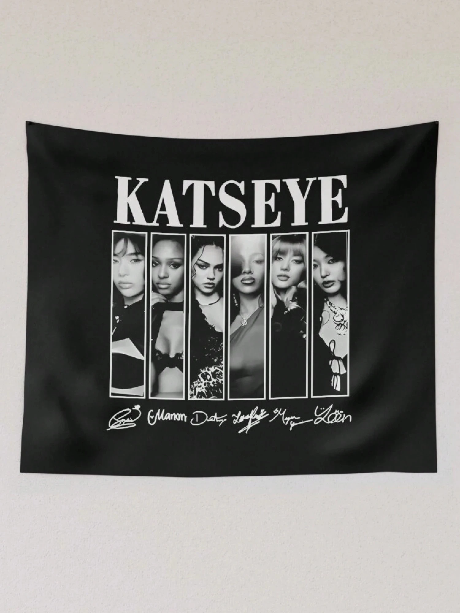 Katseye Anime Art Tapestry, Digital Painting Style Wall Hanging, Flat Print Kpop Fan Home Decor