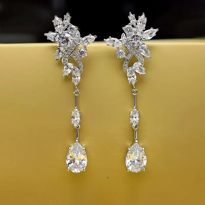 

High end customized imported high carbon diamond 925 sterling silver earrings, fashionable high-end wedding jewelry wholesale