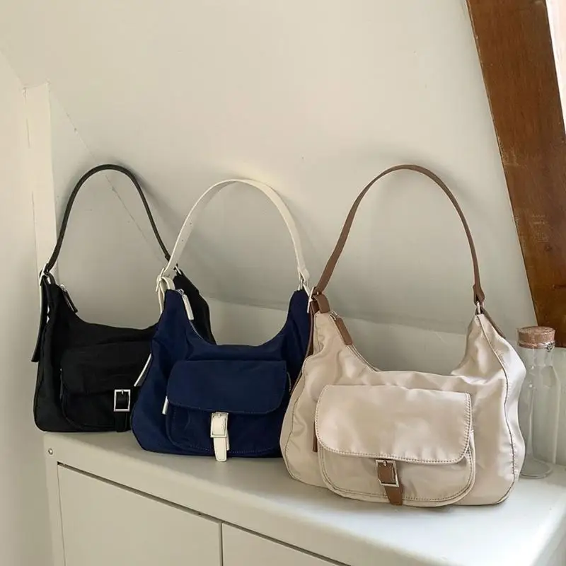 

Fashionable Shoulder Bag Large Capacity Nylon Handbag for Shopping and Travel 20CA