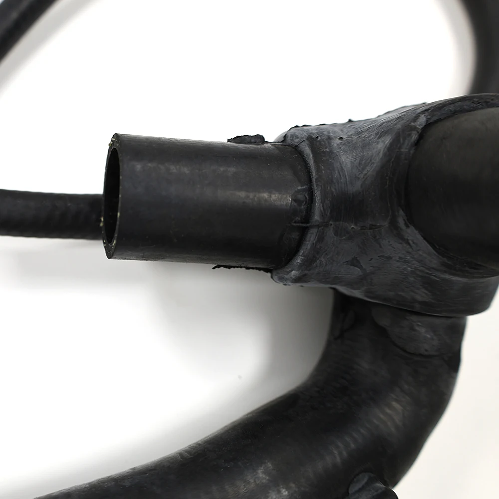 2S718260DB POKESS หม้อน้ําท่อสําหรับ FORD MONDEO 2.5 ระบบทําความเย็นอัตโนมัติอะไหล่หม้อน้ําท่อด้านบนน้ําท่อ