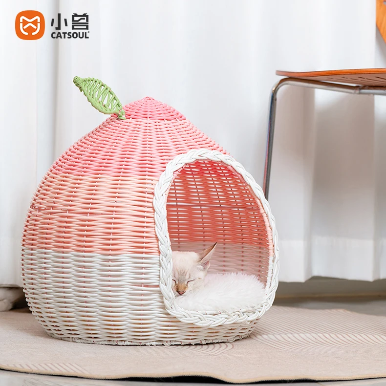 2026 New Design Hand-woven Semi-enclosed Warming Cat Bed Cute Style Rattan Pet cat Sleeping Cave Portable