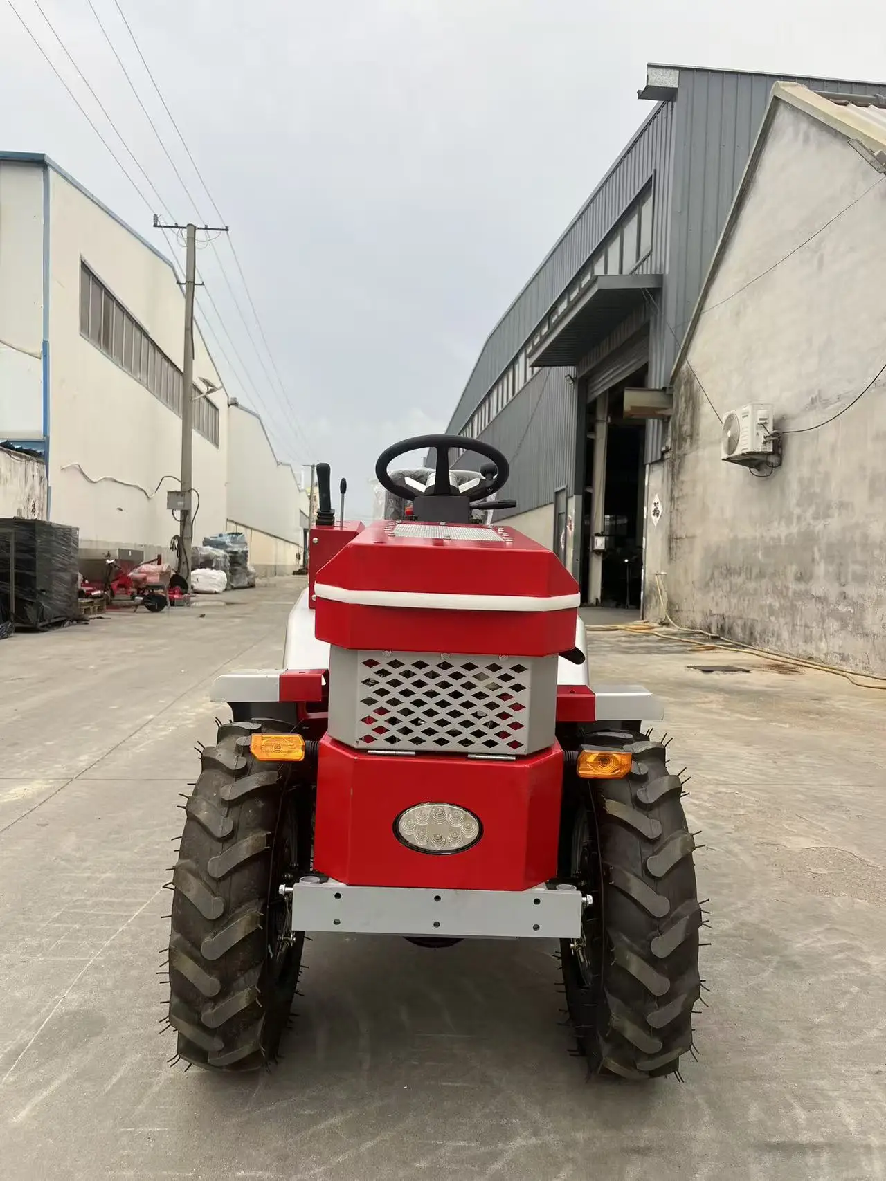 Hot Sale Durable Wheeled Tractor New Model Farm Plowing Equipment, Customized Ground Clearance Height, Free Shipping