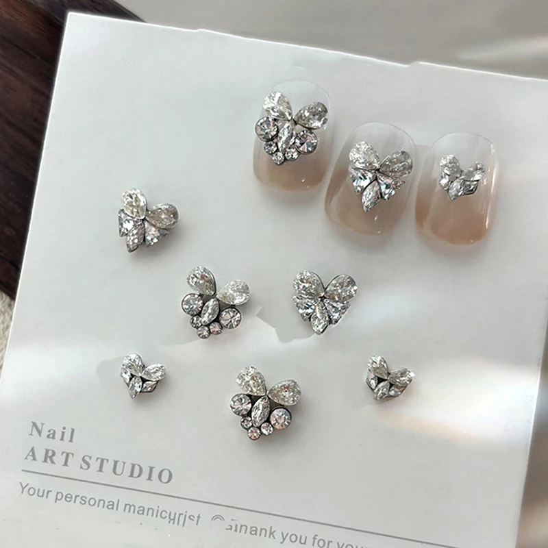 

2PCS 3D Glitter Heart Zircon Nail Art Rhinestone Stacked Crystal Diamond Jewelry Parts Accessories Pile For Nails Decoration
