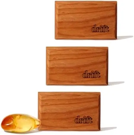 

Ароматизатор для автомобиля Drift Car, 3 сменных блока | Долговечный аромат амбры с эфирными маслами | Клипсы в комплект не входят.