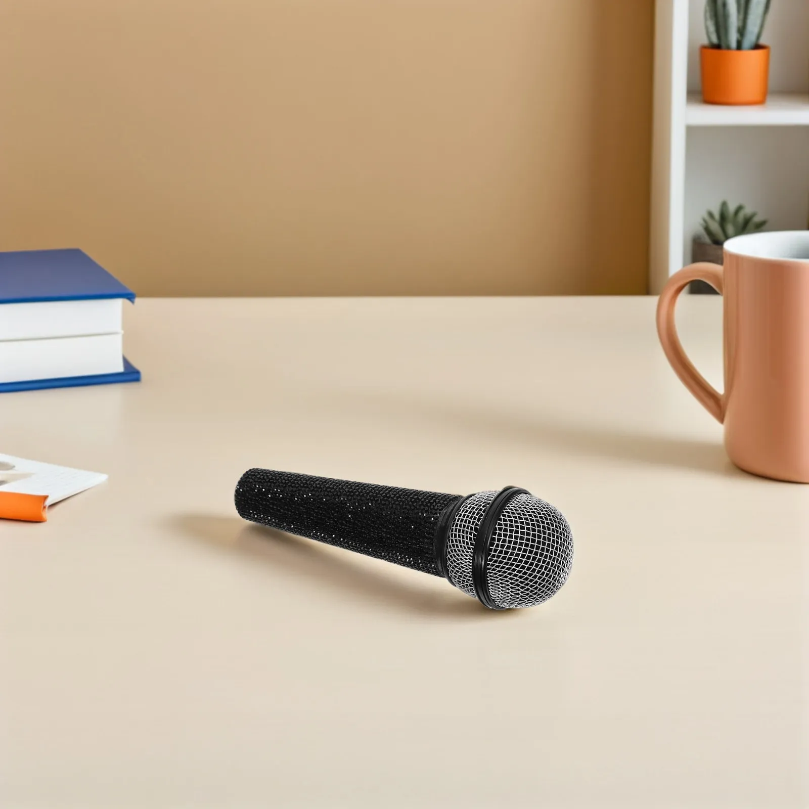 mini-microphone-factice-en-plastique-avec-strass-accessoire-scintillant-pour-fete-costumee-spectacle-sur-scene-evenements-d'anniversaire