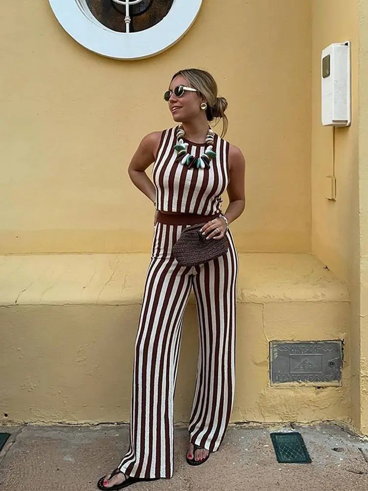 

Chic Contrast Stripe Knit Straight Pants Set For Women Elegant O Neck Sleeveless Cropped Tank Top Suit 2024 Female Street Outfit