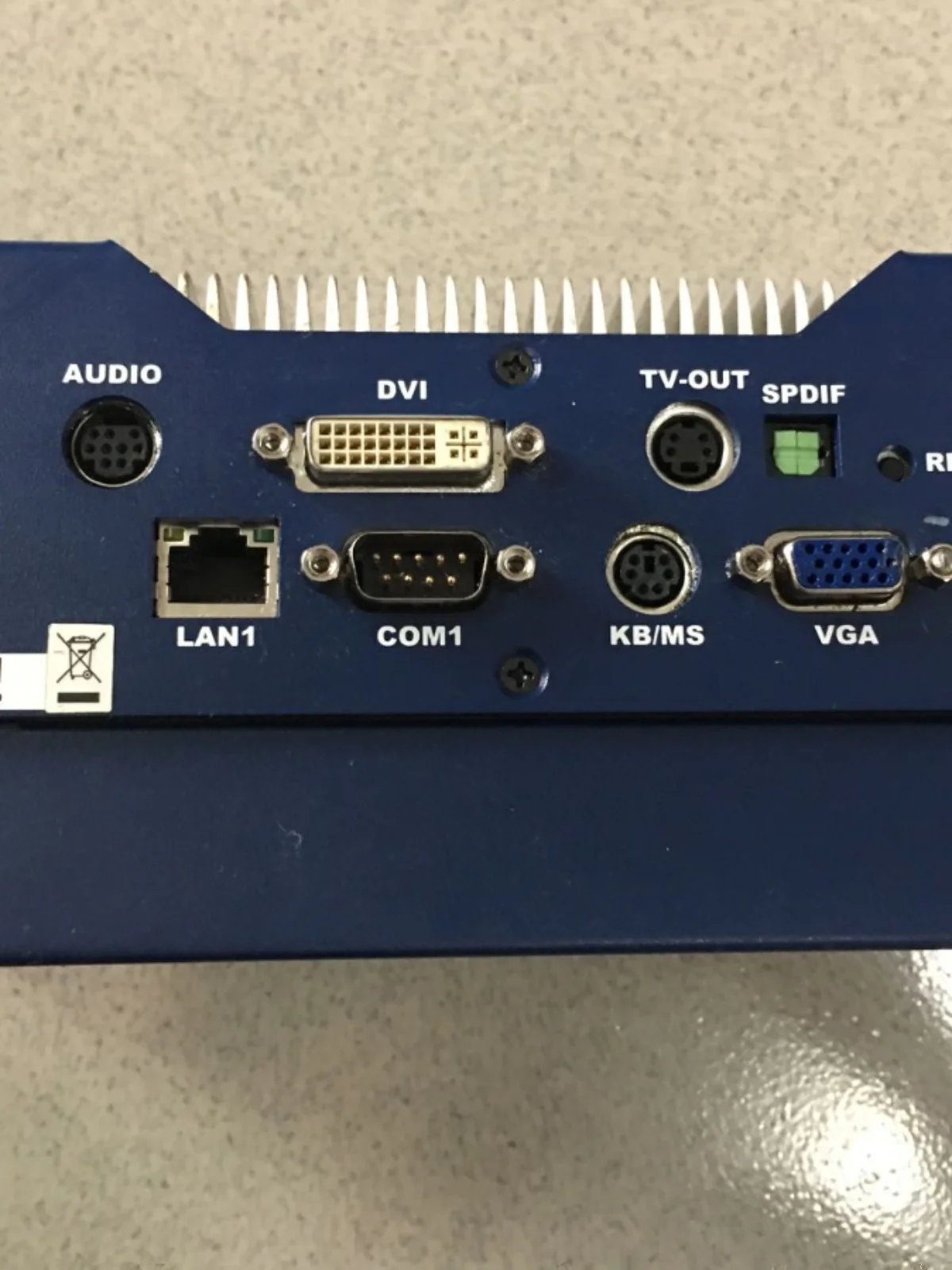 Host Controller AEC-6830 Spot