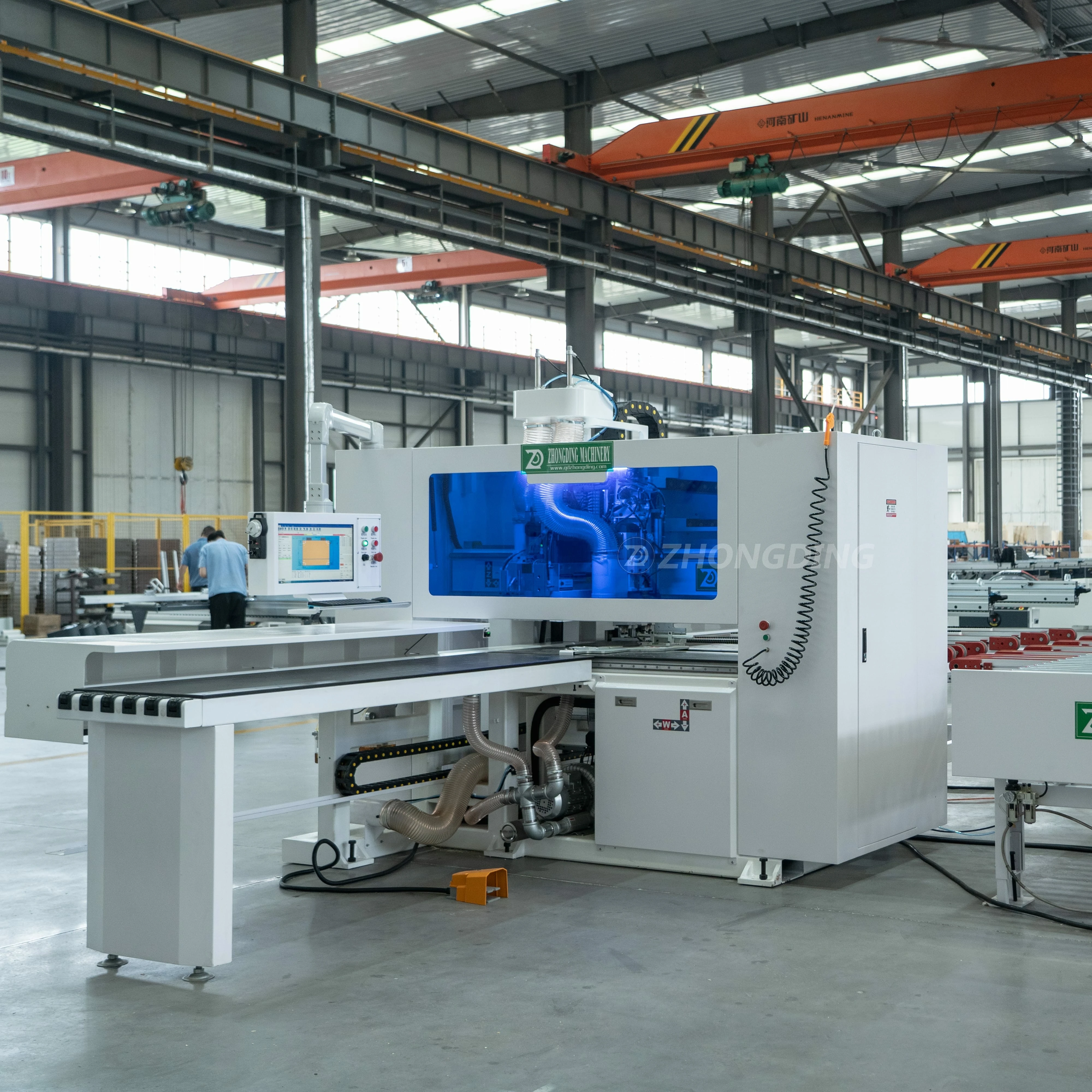 Automatic Six Side Drilling CNC Machine Horizontal Wood Boring for Furniture and Construction Industries Used