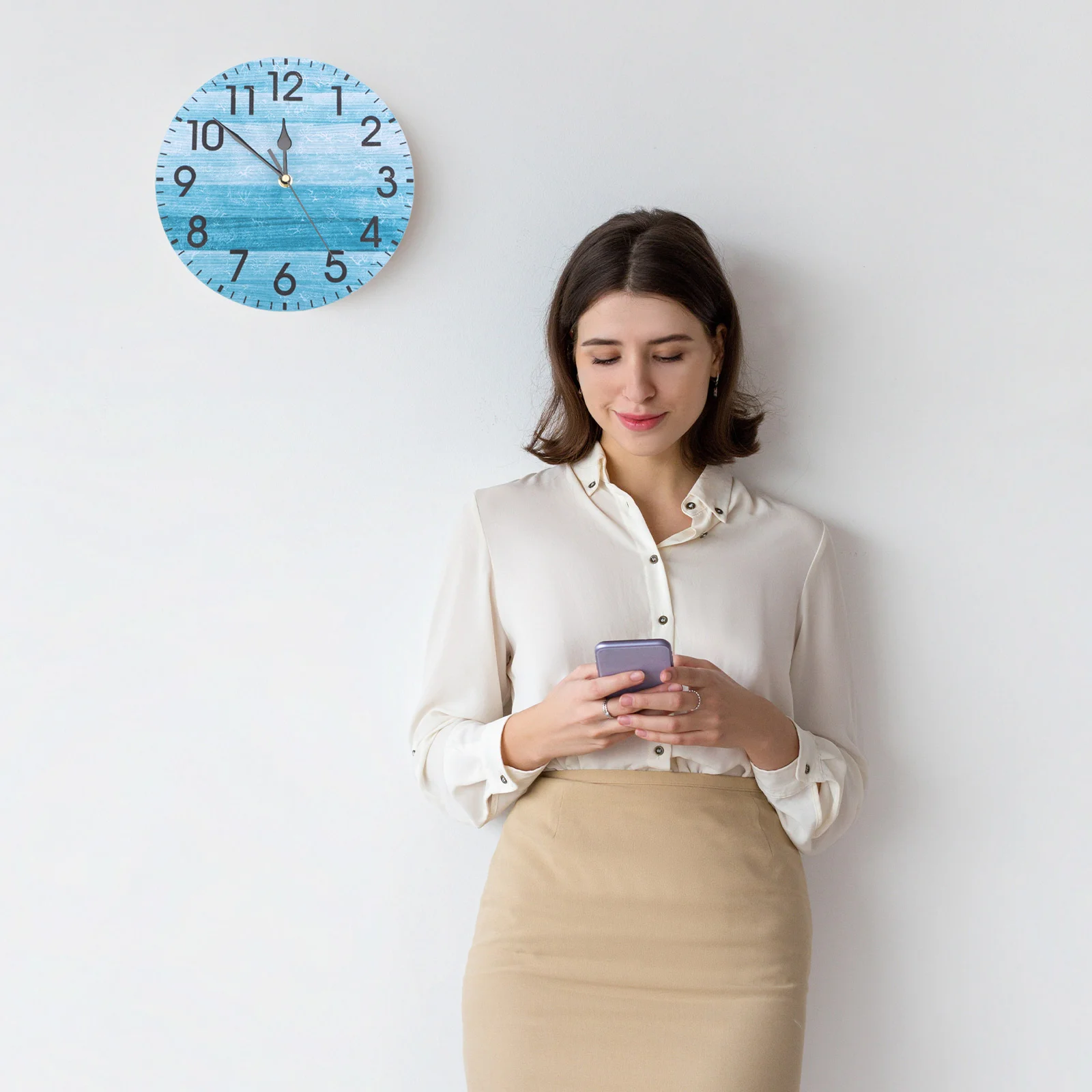 

Modern Wall Clock Operated Frameless Arabic Numerals Creative Silent Non Ticking Clock for Living Room Household