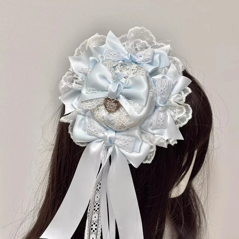 

Blue Top Hat Versatile Lace Bow
