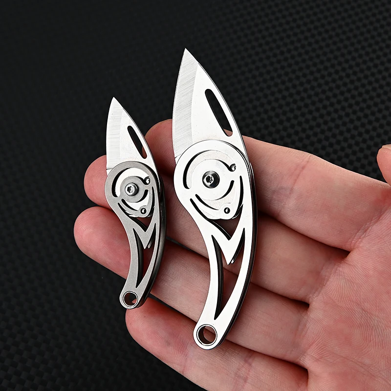 Hollow Out Mini Folding Keychain Knife, Stainless Steel Portable EDC Parcel Opener, Tiny Pocket DIY Cutting Tool Creative Gift P