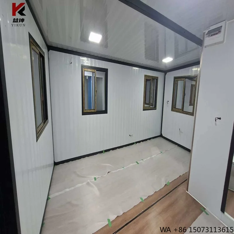 Modern 20ft 40ft Expandable Container House 2 3 Bedroom Prefab Home with Full Bathroom Kitchen
