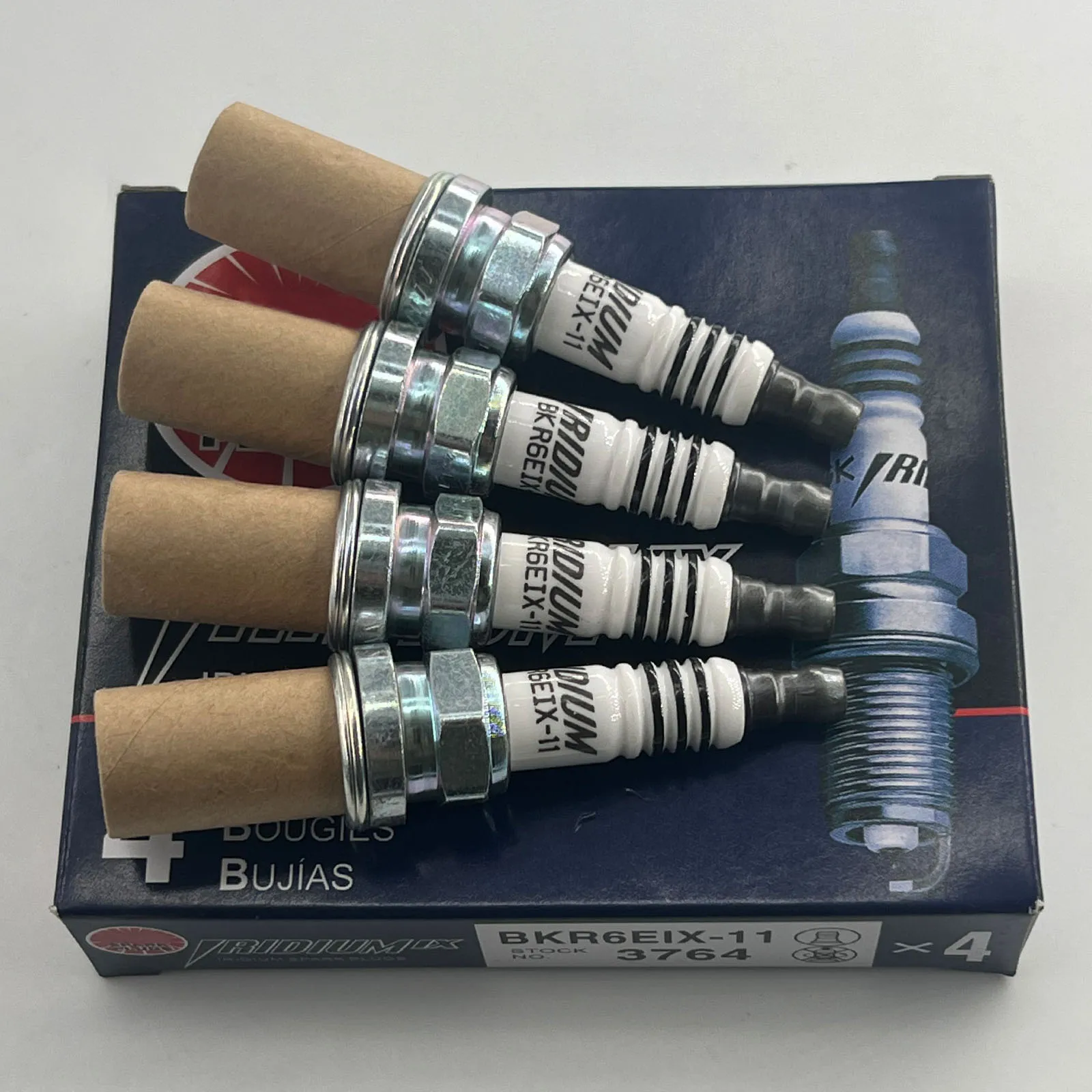 

4PCS LFR5AIX-11 Iridium Spark Plug For Kia Forte Hyundai Nissan Altima Toyota Venza Jeep Dodge Infiniti FX35 Suzuki Ram 6619