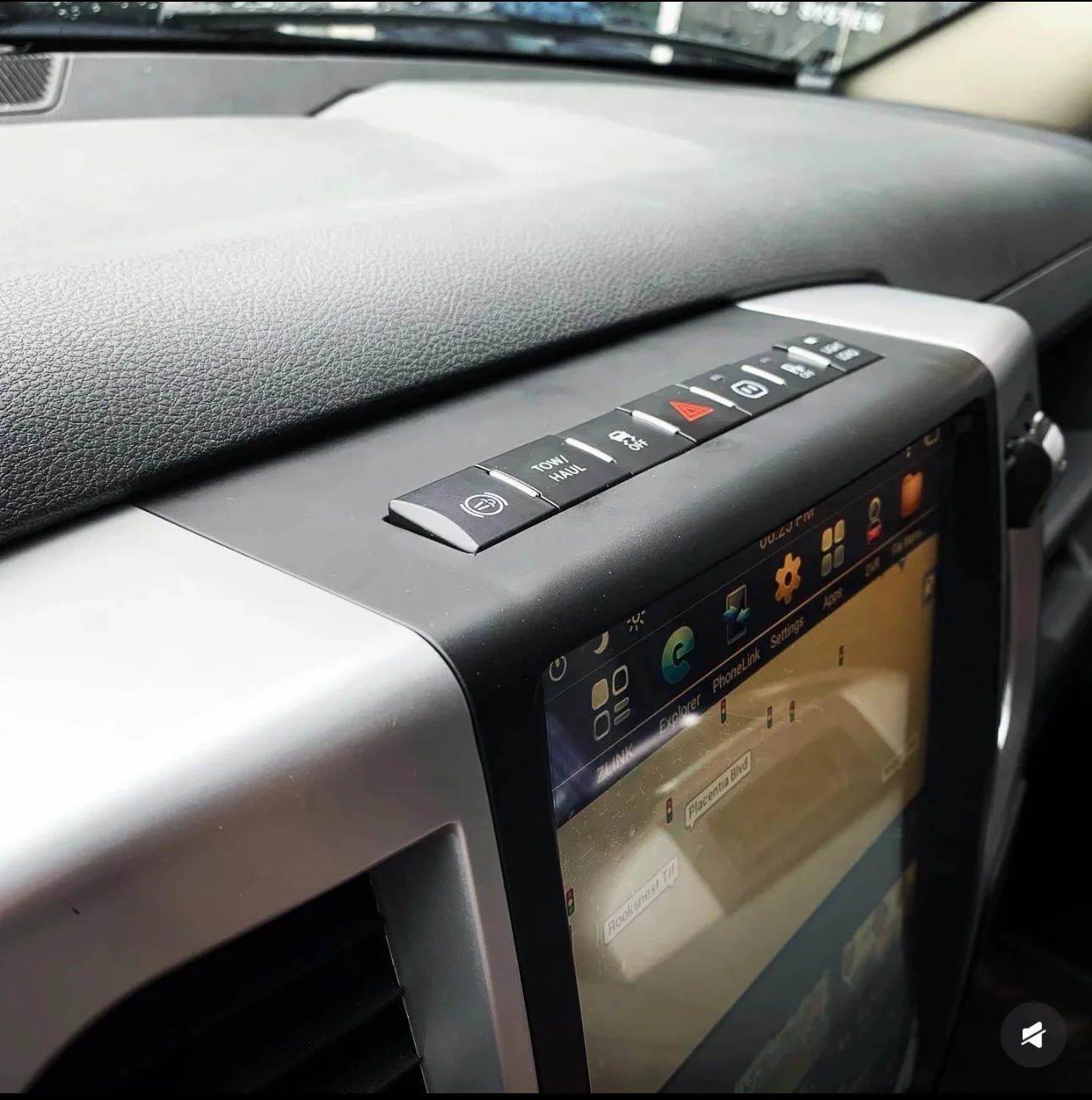 

D автомобильные аксессуары радио для Dodge Ram 2008-2018 CarPlay Android Auto GPS навигация мультимедийный стереоприемник головное устройство автономный