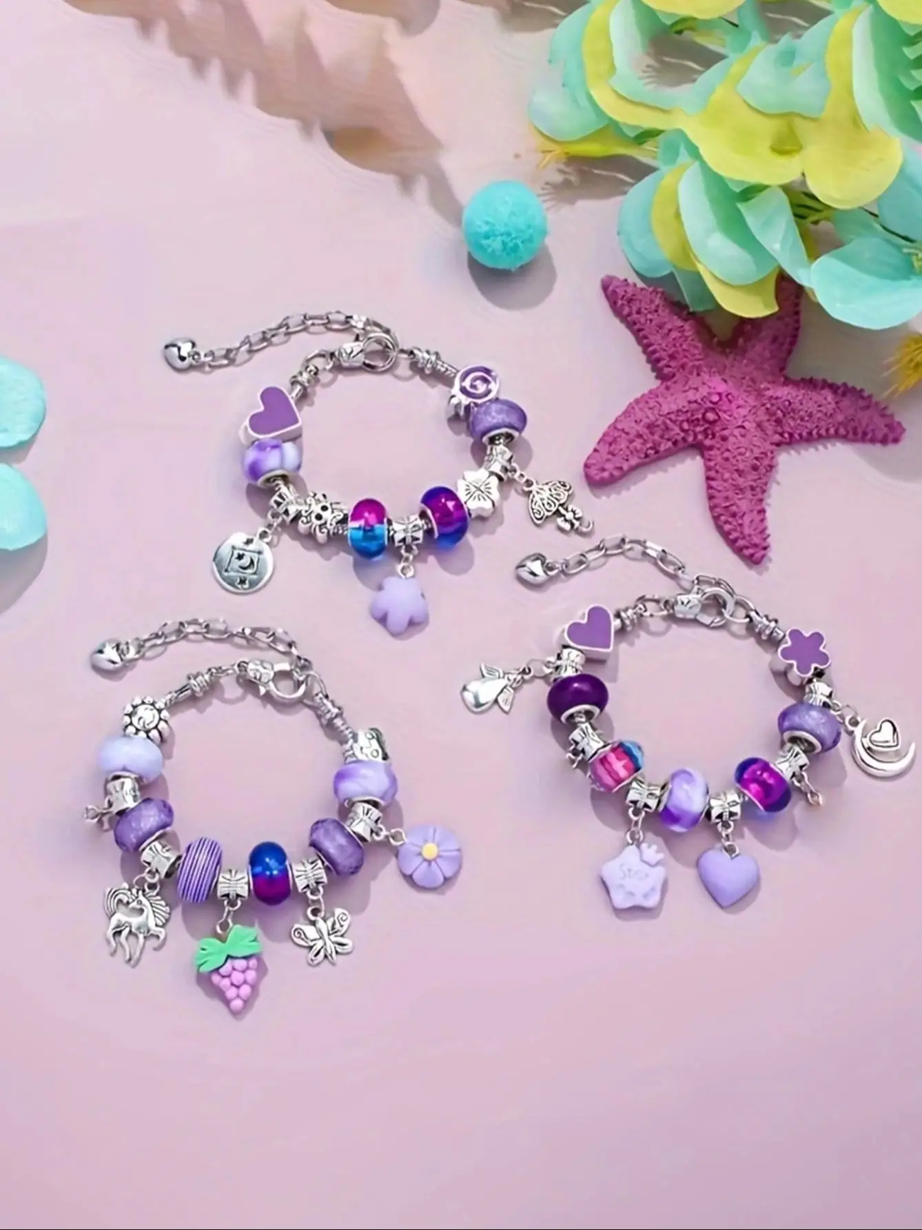 66Pcs Charm Bransoletka Neckalce DIY Zestaw do wyrobu biżuterii dla dziewczynek, z koralikami, wisiorkami, łańcuszkami węża, liną, rękodziełem