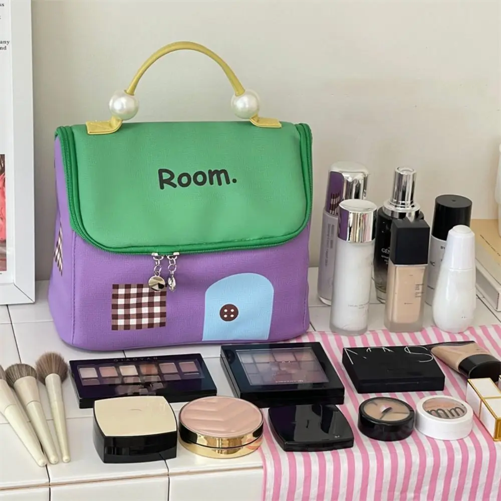 Nylon Handheld Makeup Bag Cartoon Clutch Bag House Shape Cosmetic Bag Storage Bag Large Capacity Skincare Storage Bag Outdoor