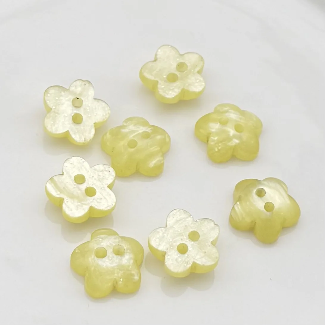 10Pcs Resin Plum Blossom Buttons Two Hole Shirt Buttons Silver Powder DIY Decor for Clothing DIY Apparel Sewing Supplies Buttons
