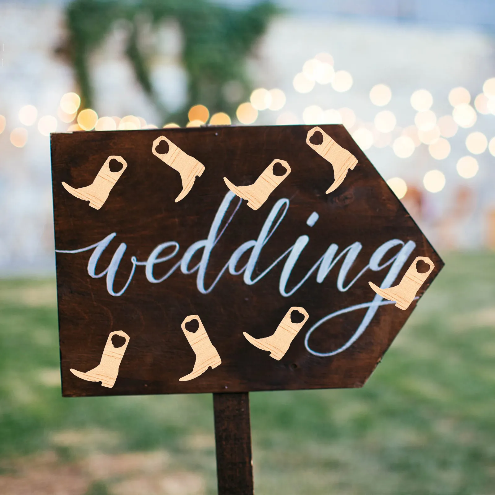50Pcs Miniature Wooden Cowboy Boots for Wedding Photography Prop Rustic Western Theme Wall Hanging Guest Book Scatter Decoration