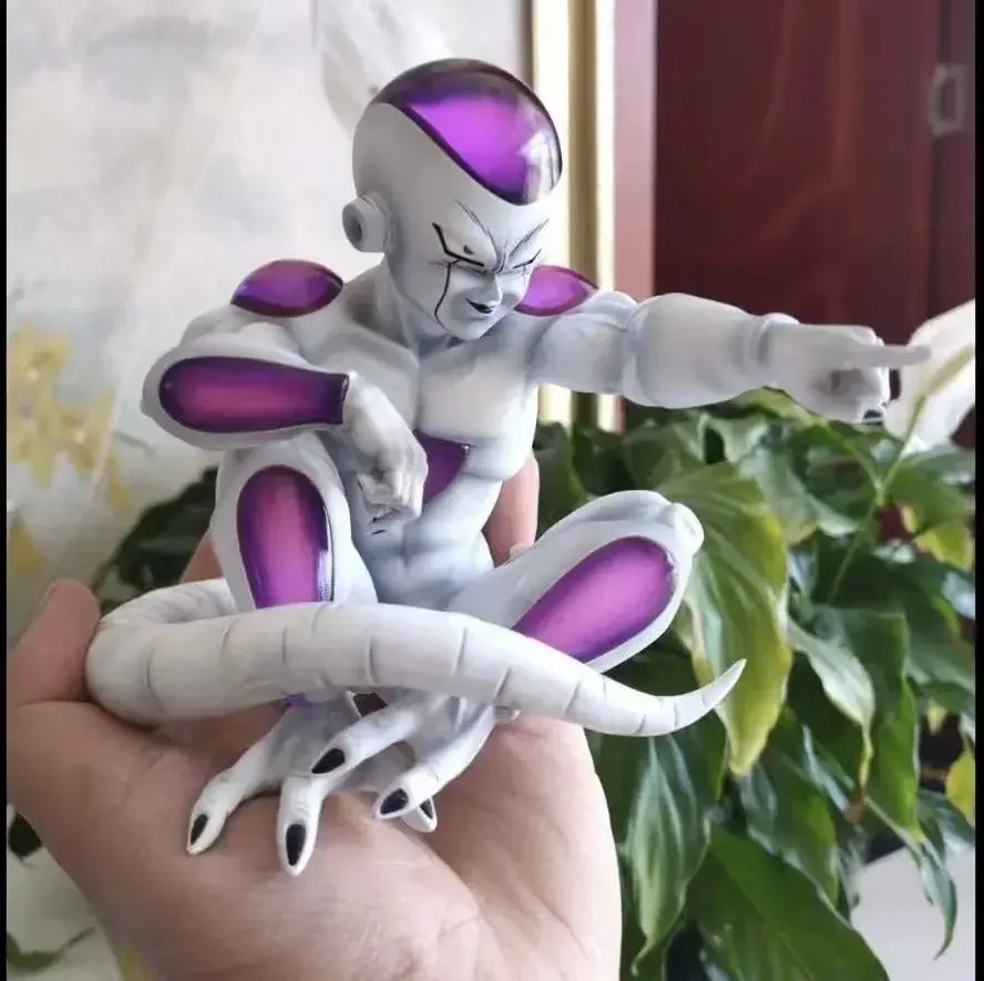 13Cm Nieuwe Auto Ornament Anime Dragon Ball Z Figuur Klasse Frieza Action Figure Pvc Desk Ornament Collectie Model Pop Speelgoed Cadeau