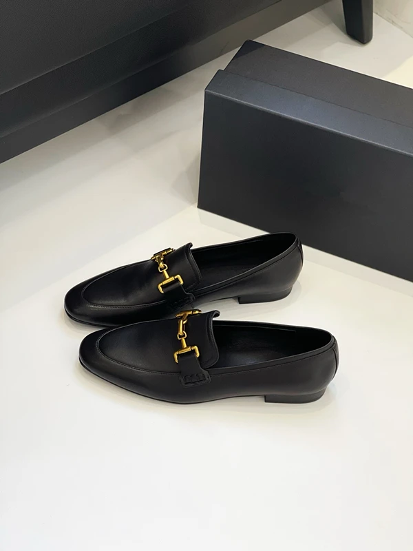 Withered French Minimalist Gold Buckle Sheepskin Flat Shoes Casual Commuter Loafers Women Fashion Elegant Black