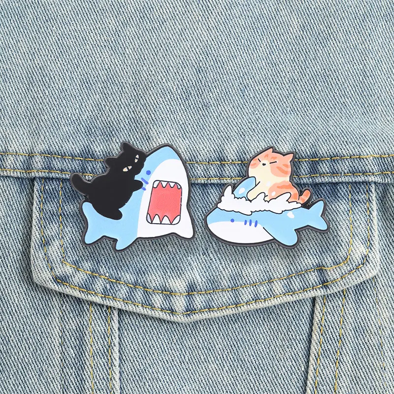 Kawaii Emaille-Anstecknadeln mit Haustier-Motiv, niedliche Cartoon-Hai- und Katzen-Broschen, modische Anstecknadeln für Rucksäcke, Kleidung, Schmuck, Geschenk für Freunde – Detail 8