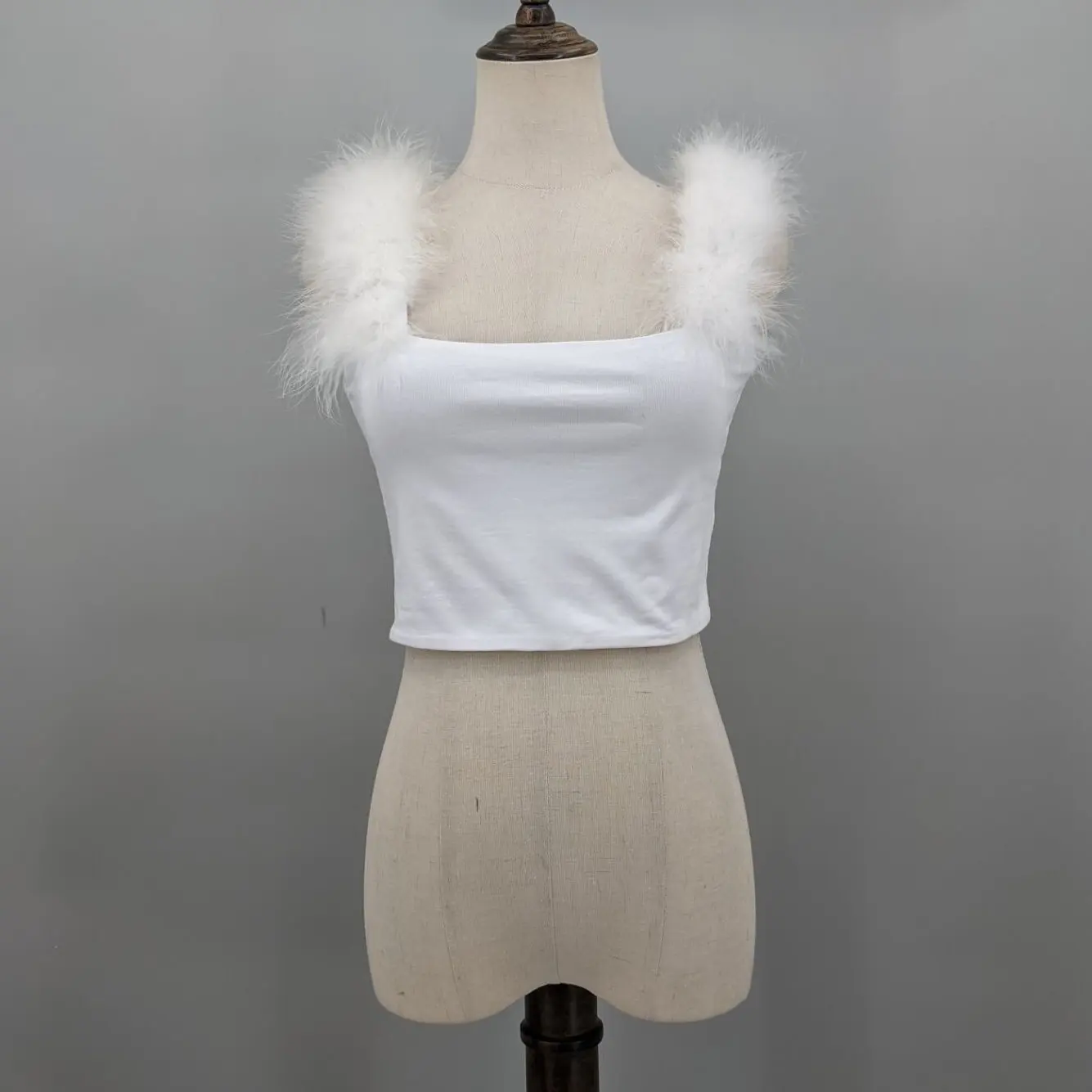 Women White Square Neck Crop Tank Top Real Ostrich Feather Strap Y2K Sleeveless Tube Top Club Party Festival Camisole 24A0402