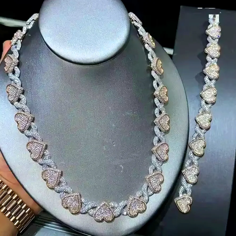 

2025 New Two Tone Color Paved CZ Heart Infinity Chain Link Necklace Luxury CZ Zircon Cuban Chain Charm Women Jewelry