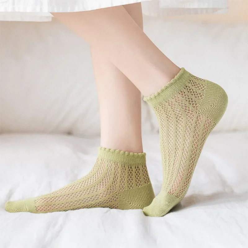 

Cotton Women's Socks Frilly Ruffle Socks Spring Summer Casual Ankle Short Boat Socks Loose Knitting Solid Color Mid Tube Sock