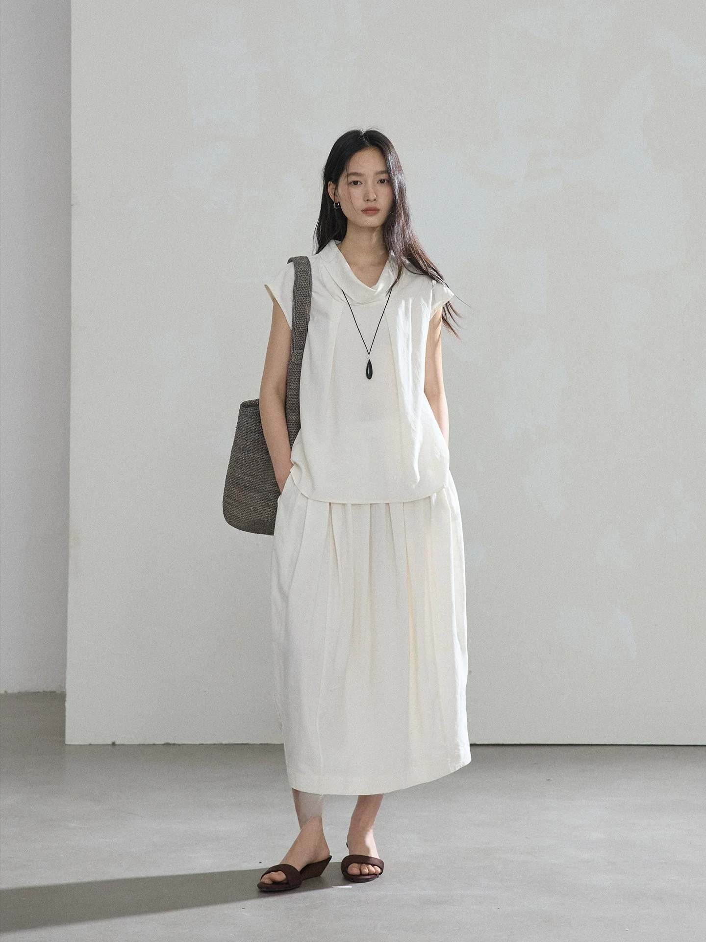 

Комплект CLIPETTE из льняной смеси: топ с воротником-шарфом и юбка-карандаш с эластичным поясом, шелковистый летний модный ансамбль