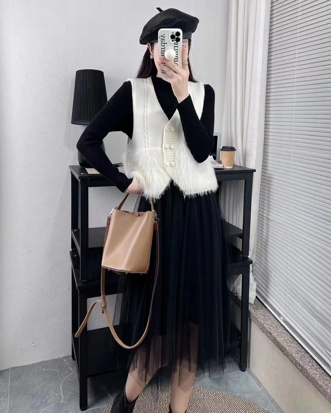 Autumn Winter Maternity Fashion Sweater Sleeveless V-neck Fuzzy Fur Patchwork Knitted Vest Pregnant Woman Irregular Jacket Cute