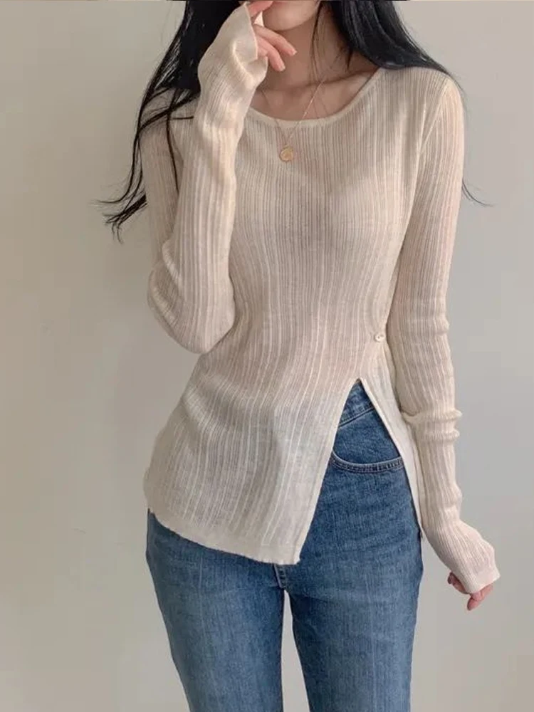 

Fashionable Long Sleeve Knitted T-Shirt Women's Chic Vintage Style Side Slit Design Slimming Top Korean Style Commute Wind