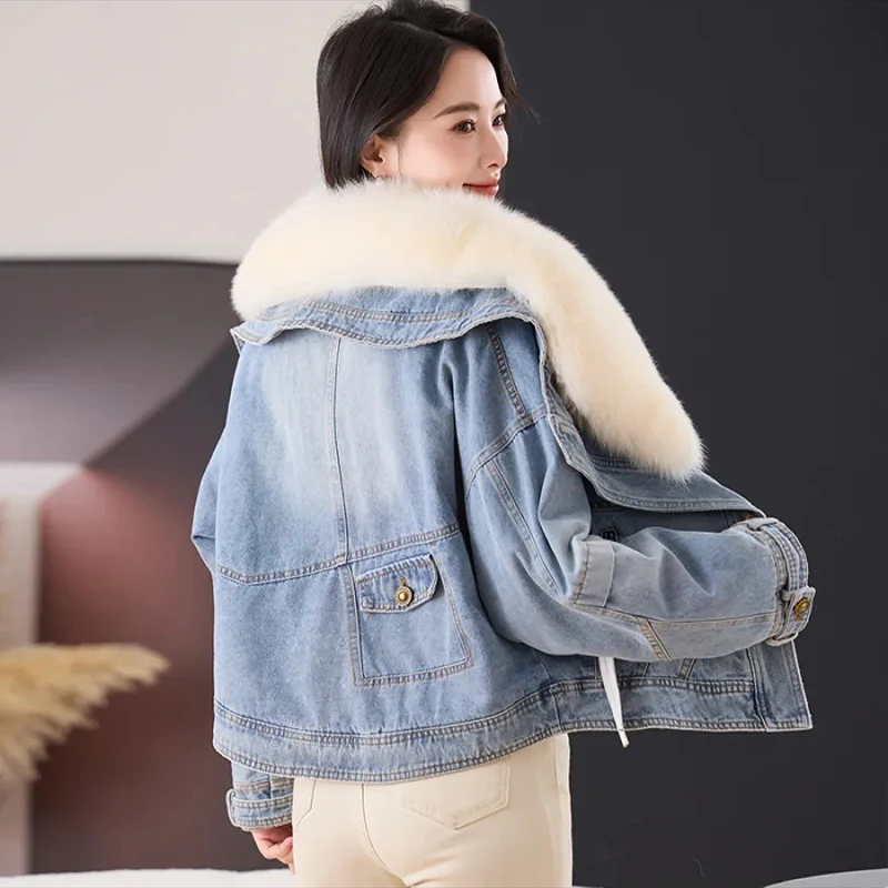 2023 Hot Sales New Fashion Denim Goose Down Big White Fox Fur Collar Detachable Goose Down Filling Lnner Lining High End Jacket