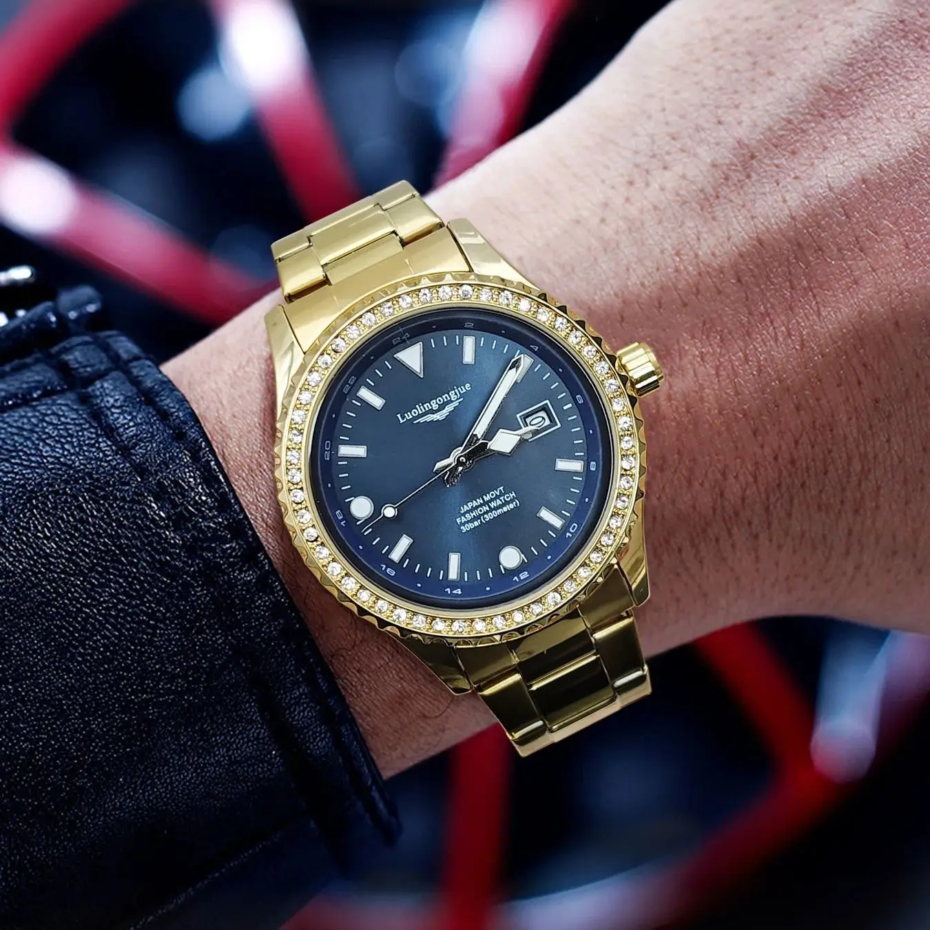 

High-End Luxury Ice Sugar Series Men's Watch, Business Casual, Hollow Design, Luminous, Waterproof, Calendar, Steel Band, High-End Feel, Light Luxury, Unique and Cool, Suitable for Social Guys, Men's Watch, Suitable for Various Occasions, the Best Gift fo