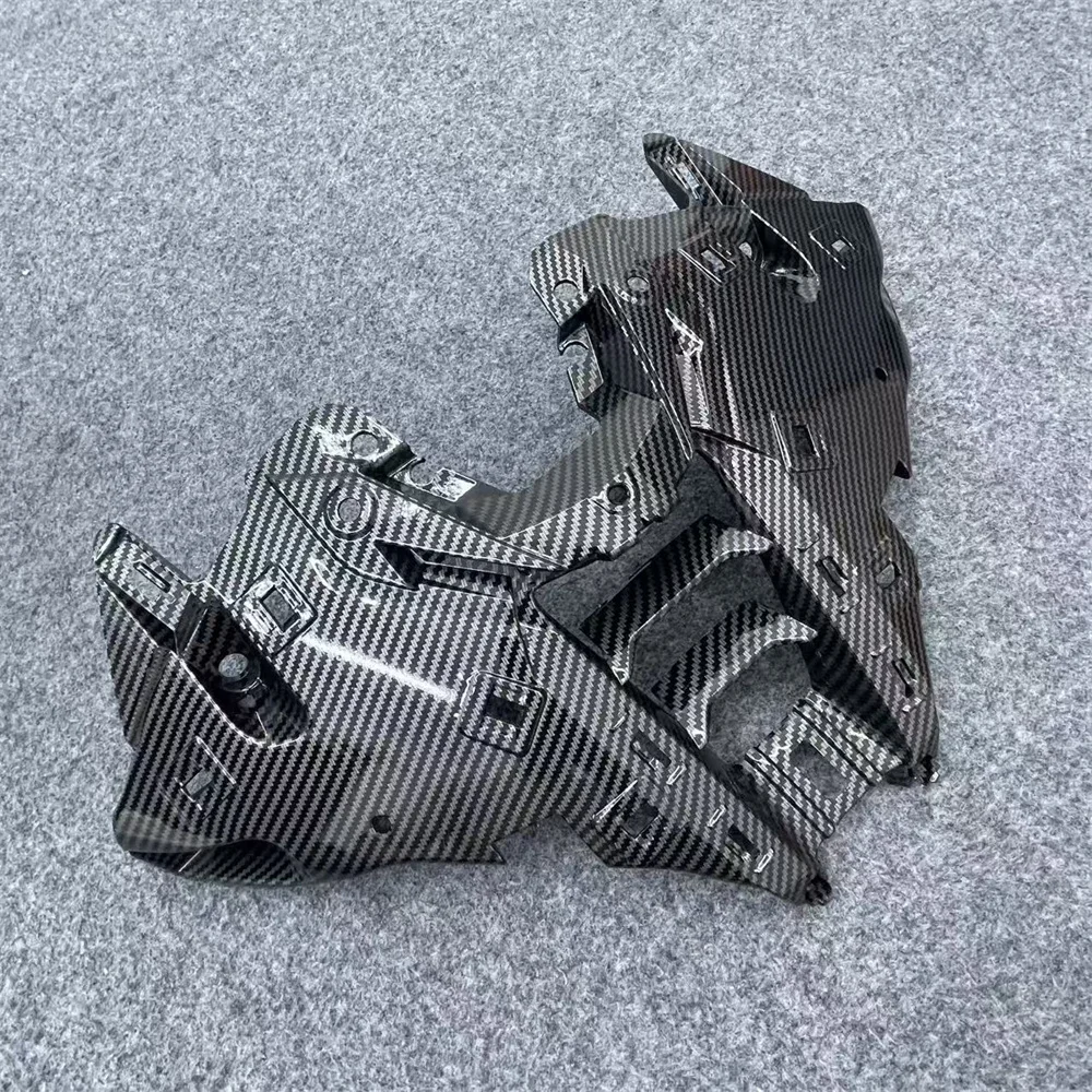 

Карбоновый обвес из ABS-пластика для мотоцикла, совместимый с основной передней панелью S1000RR/M, 2025-2026 гг., с покрытием под карбон.