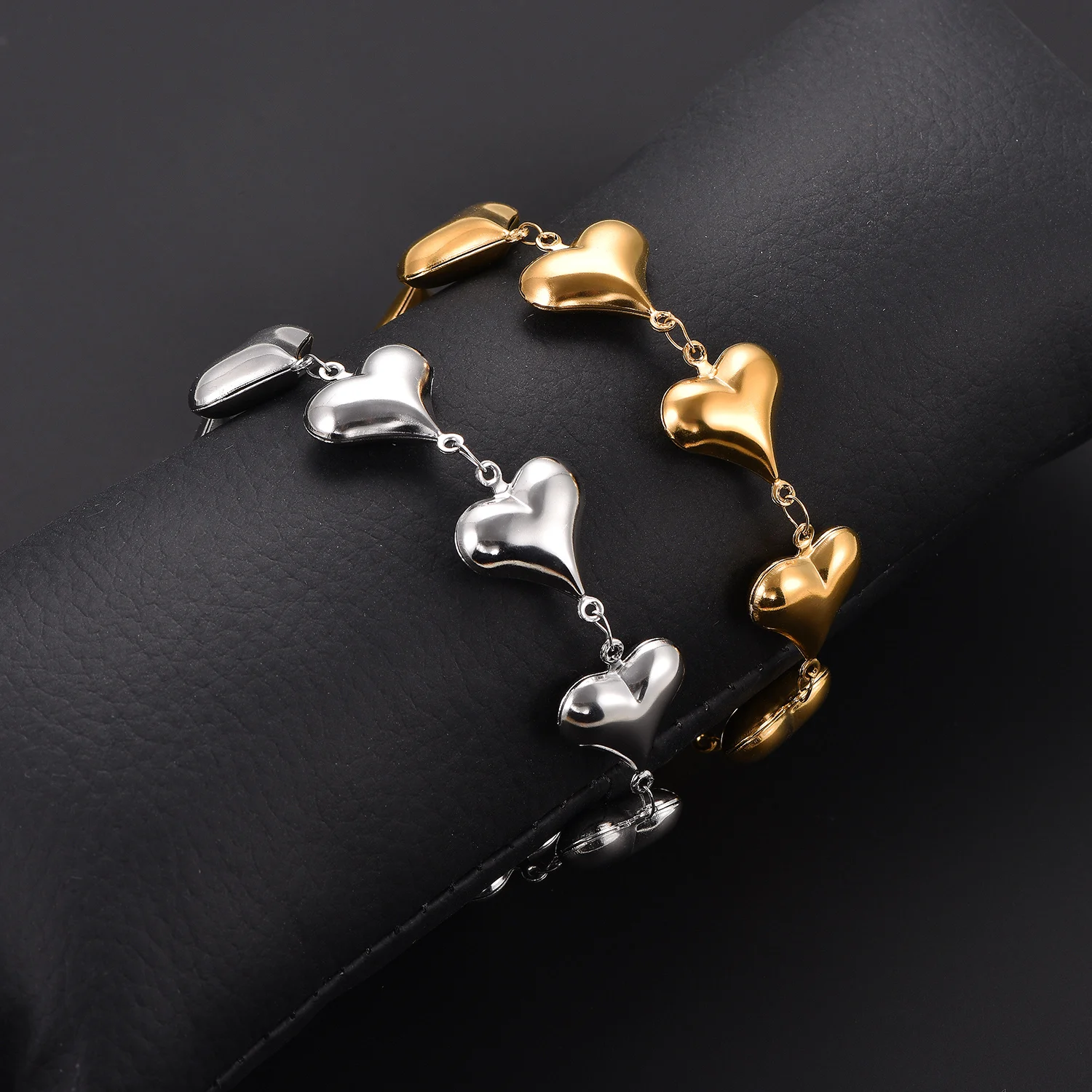 Strandurlaub Edelstahl Mehrfache Herzen Halskette Armband Wasserdichte Sommer Fußkettchen Persönlichkeitsschmuck für Frauen Mädchen – Detail 6