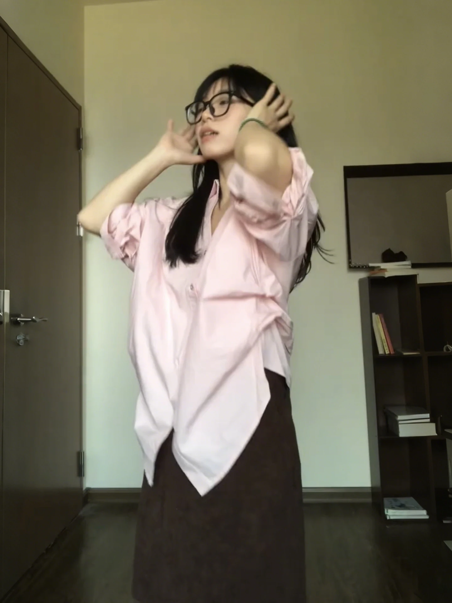 

Loose Long Sve Women's irt Pink Pleated Design Spring Commute Cotton Polyester Blend Comfortable Breathable Casual Top