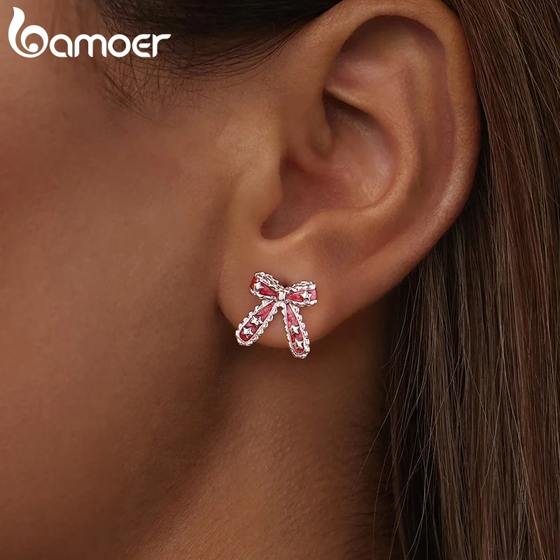 أقراط باموير 925 من الفضة الإسترليني لعيد الميلاد للنساء أقراط على شكل فراشة بفيونكة حمراء لطيفة هدية مجوهرات عيد الميلاد للحفلات