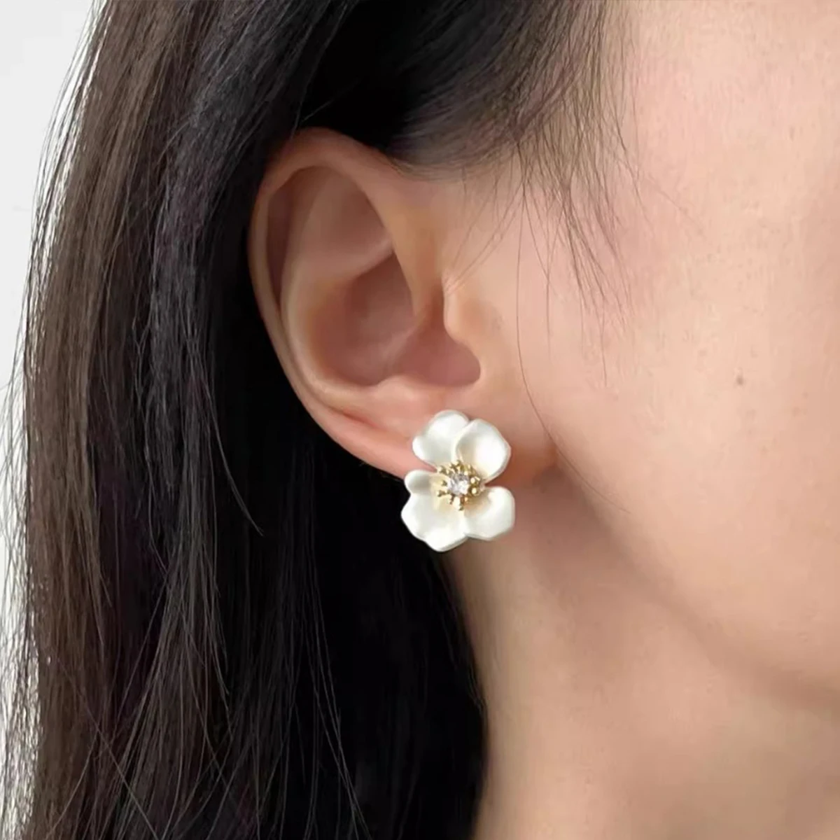 PANJBJ 925 Sterling Silber Blumen-Ohrstecker für Damen, Zirkon, Retro-Stil, süß, matt, Geburtstagsgeschenk, Schmuck, Dropshipping – Detail 8