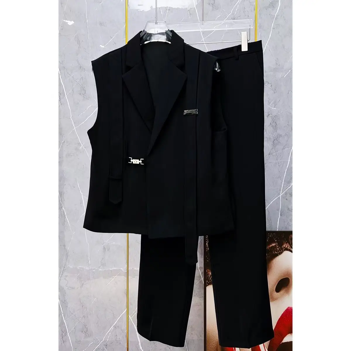 

Summer Fashion Men's Suit Vest Set with Sashes Side Slits Loose Fit Korean Style Outerwear Jacket for Young Gentlemen